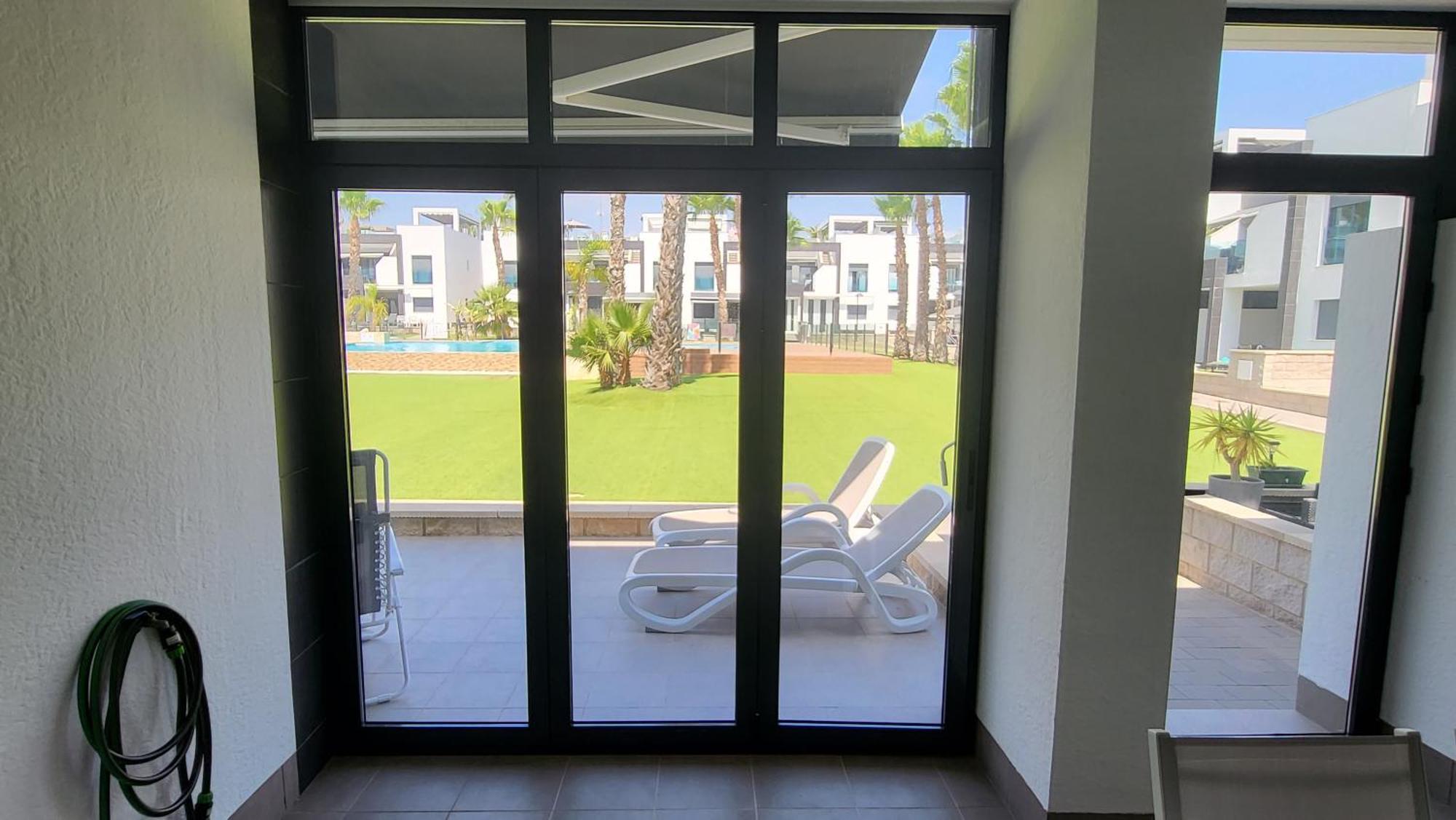 Oasis Beach Orihuela Eksteriør bilde